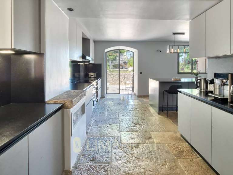 Maison Saint-Paul-de-Vence - 5 chambres - 300m²