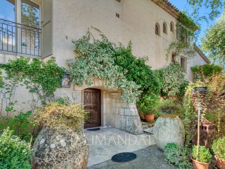 House Valbonne - 5 bedrooms - 330m²