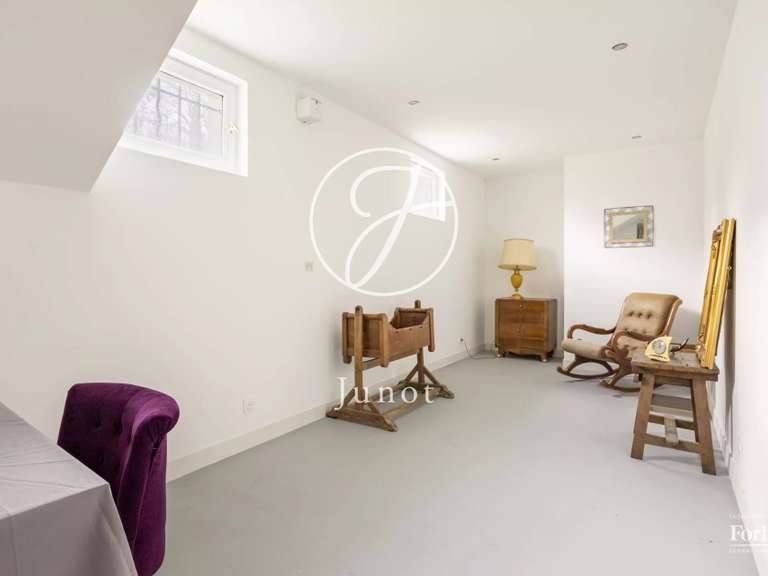 Maison Suresnes - 4 chambres - 193m²
