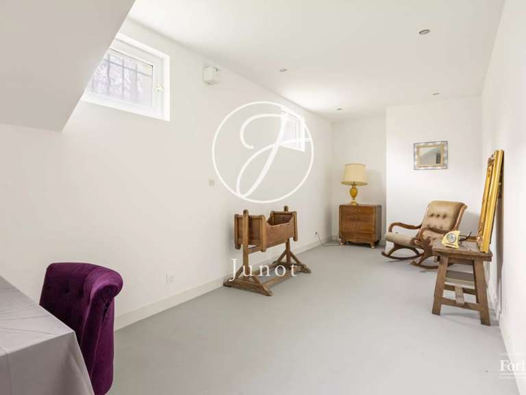 Maison Suresnes - 4 chambres - 193m²