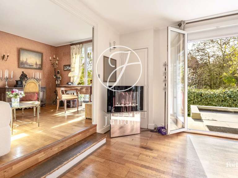 Maison Suresnes - 4 chambres - 193m²