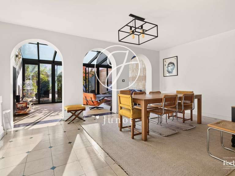 House Suresnes - 4 bedrooms - 168m²