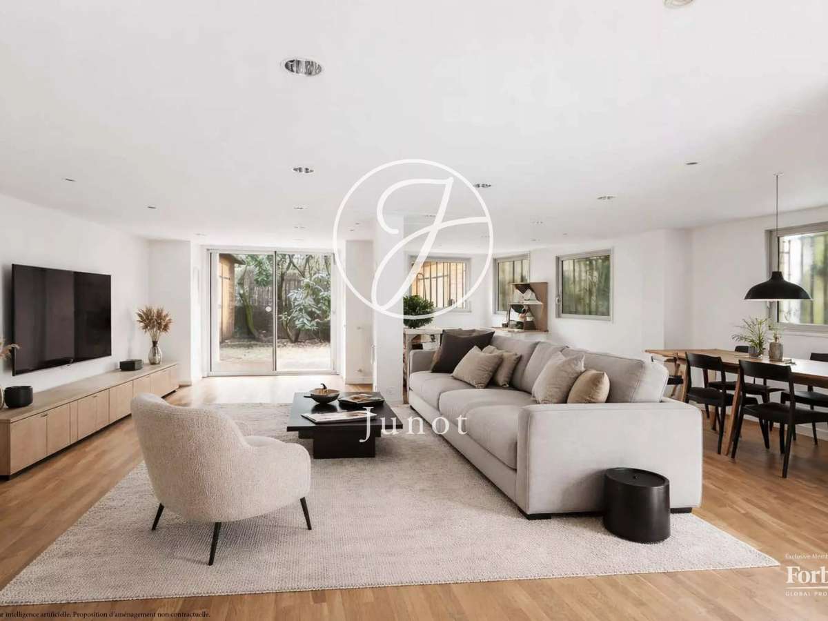 Maison Suresnes