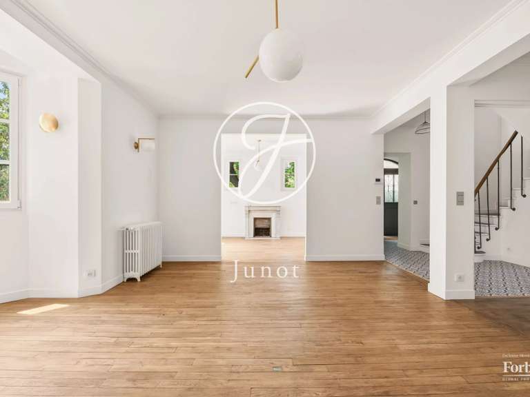Maison Saint-Cloud - 4 chambres - 279m²