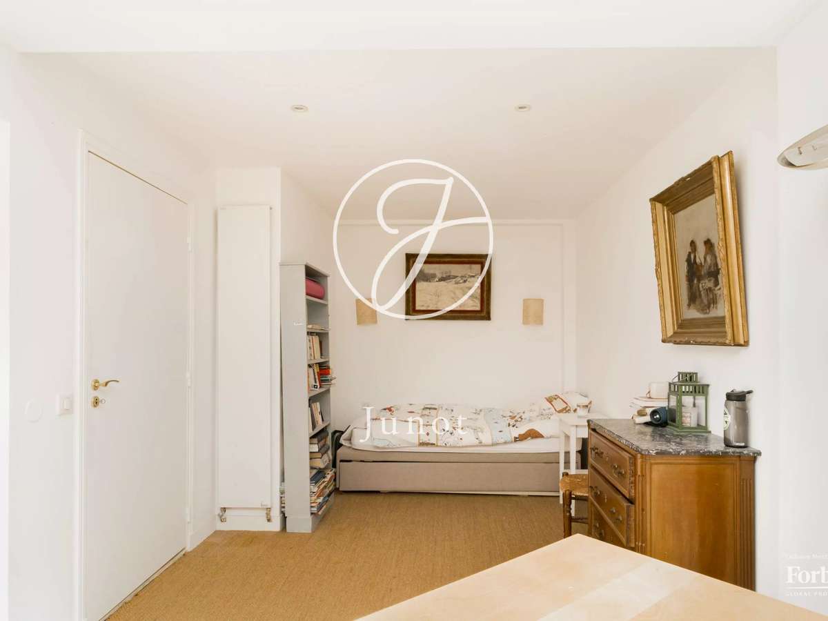House Boulogne-Billancourt