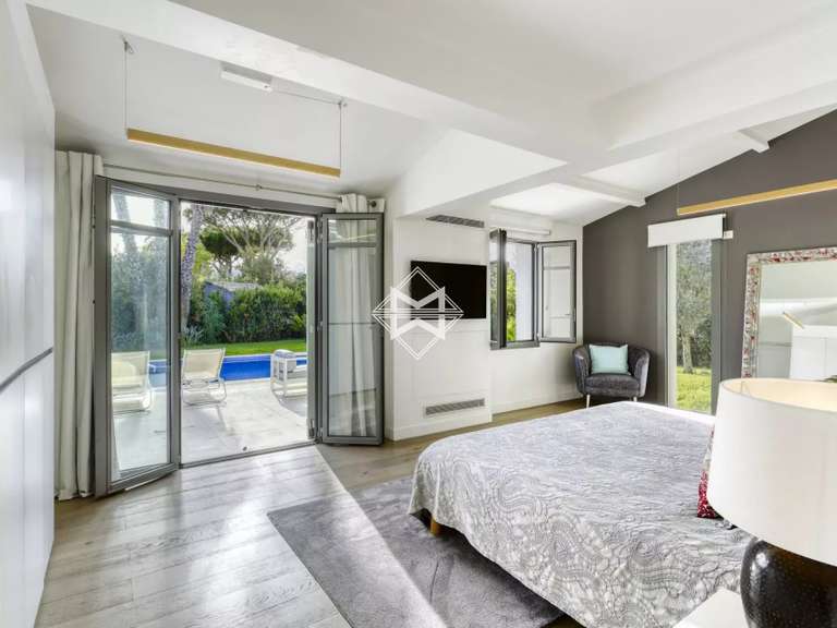Maison Saint-Tropez - 4 chambres - 235m²