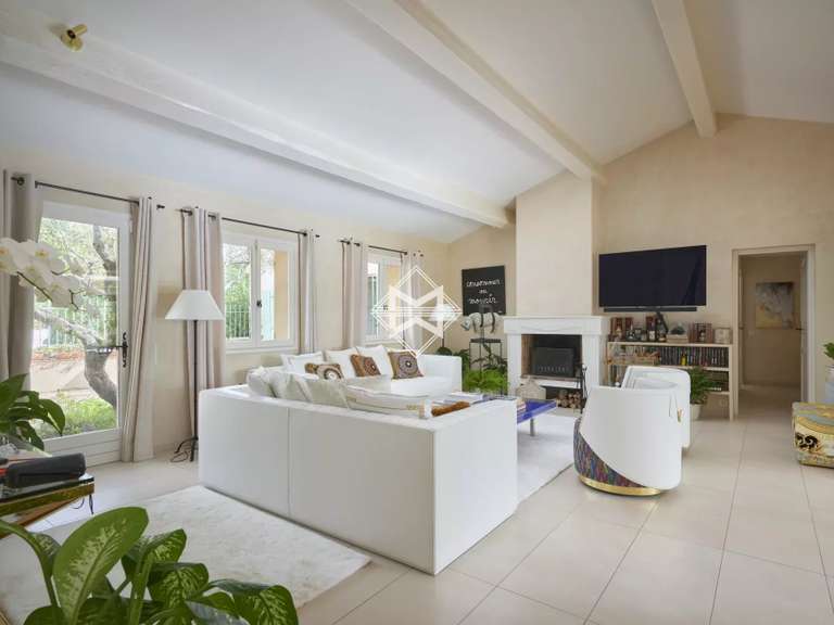 Maison Saint-Tropez - 8 chambres - 363m²
