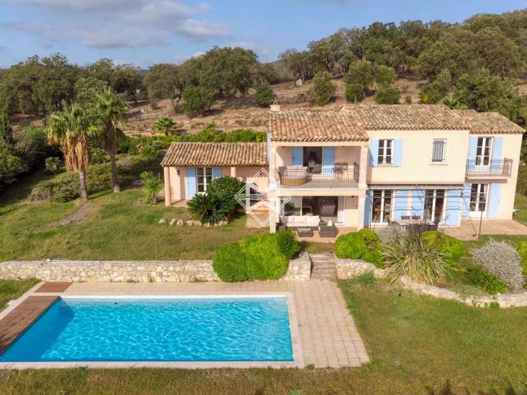 Maison Grimaud - 4 chambres - 220m²