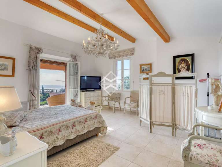 Maison Grimaud - 4 chambres - 220m²