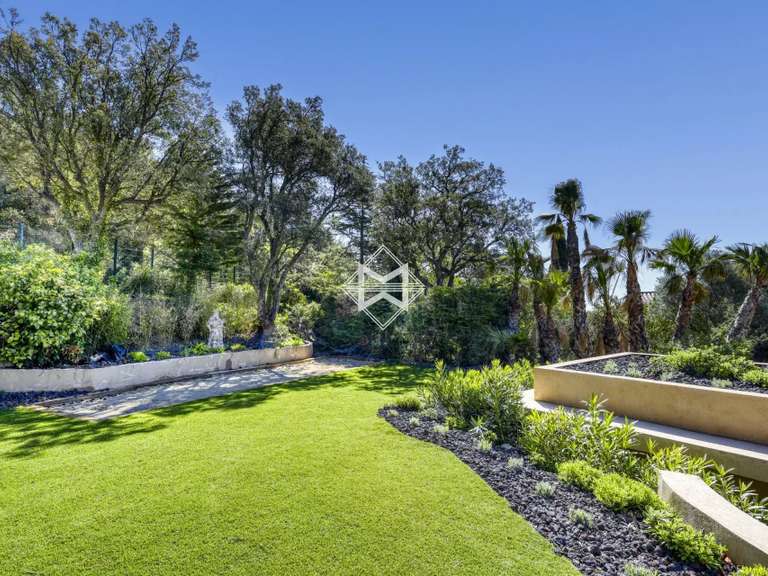 Maison Grimaud - 5 chambres - 353m²