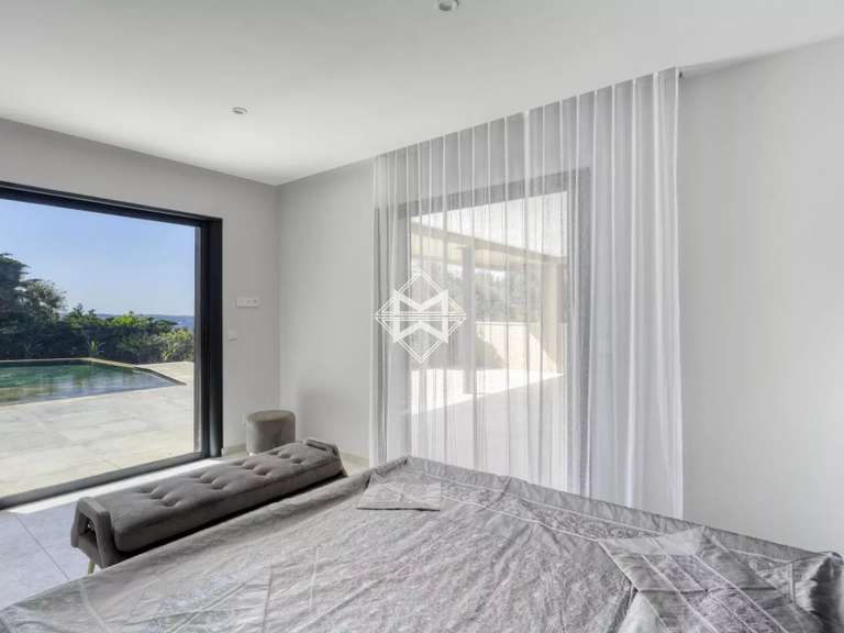 Maison Grimaud - 5 chambres - 353m²
