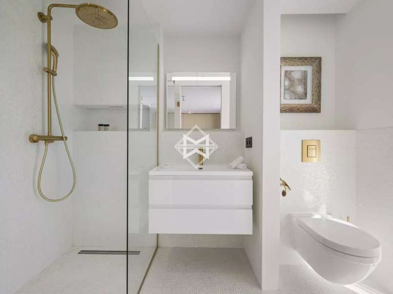Maison Saint-Tropez - 10 chambres - 560m²