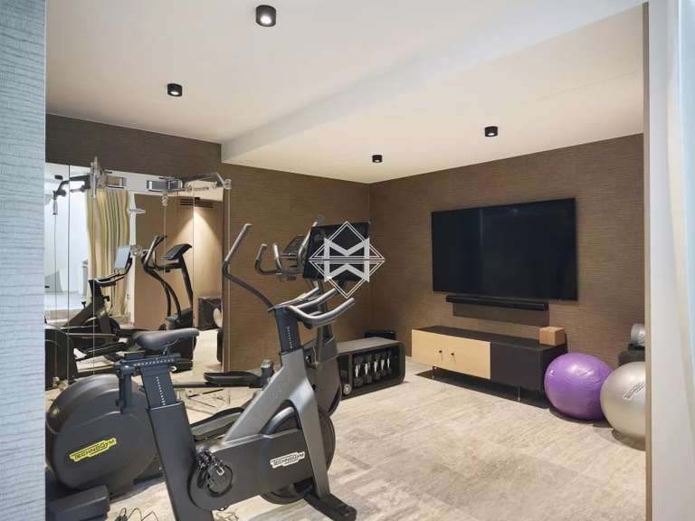 Maison Saint-Tropez - 10 chambres - 560m²