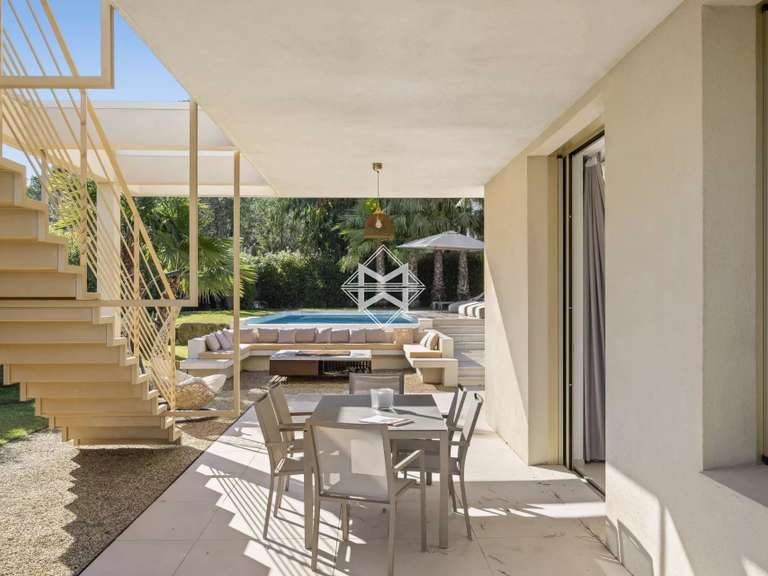 Maison Saint-Tropez - 10 chambres - 560m²