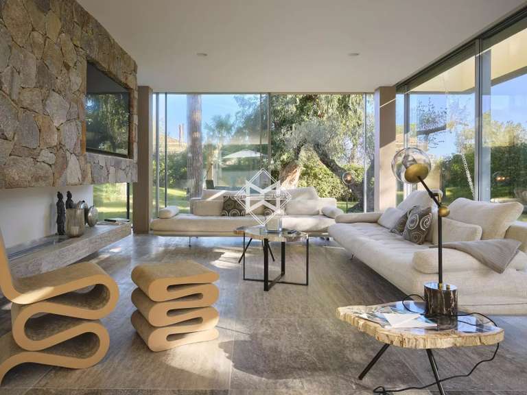 Maison Saint-Tropez - 10 chambres - 560m²