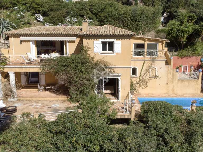 Maison avec Vue sur mer Cavalaire-sur-Mer - 4 chambres - 178m²