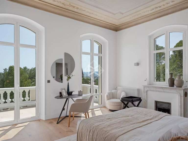 Maison Saint-Raphaël - 6 chambres - 440m²