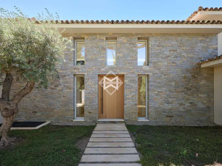 House Saint-Tropez - 8 bedrooms - 505m²