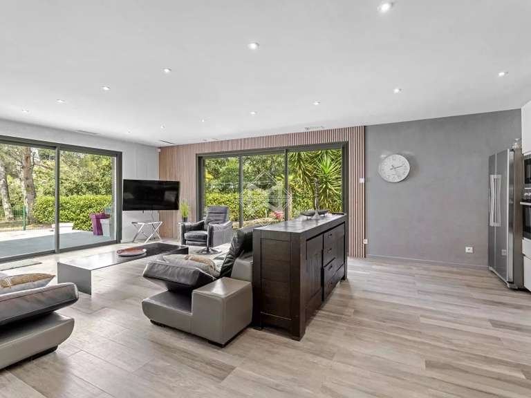 House Le Pradet - 7 bedrooms - 480m²