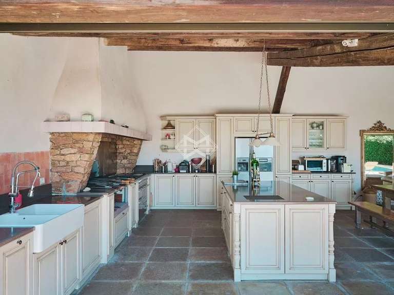 House La Croix-Valmer - 8 bedrooms - 340m²