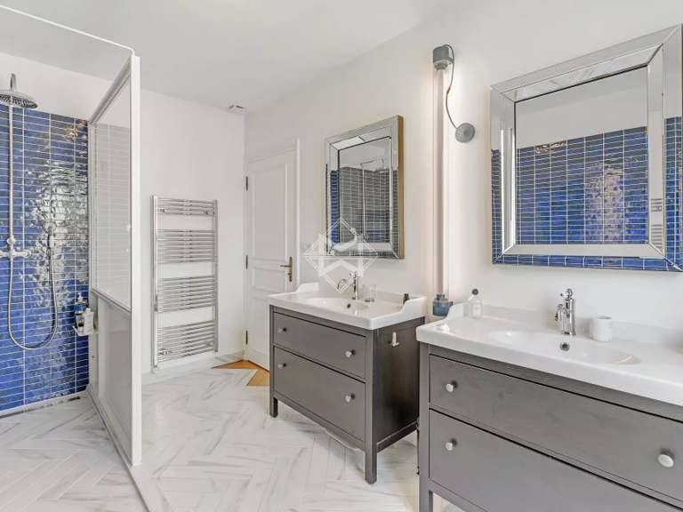 House Toulon - 5 bedrooms - 280m²