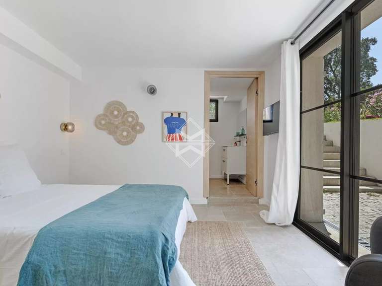 House Grimaud - 6 bedrooms - 300m²