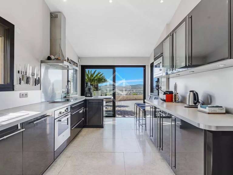 Maison avec Vue sur mer Les issambres - 6 chambres - 225m²
