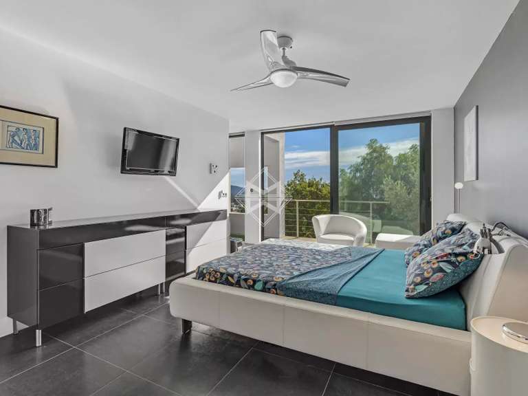 Maison Toulon - 4 chambres - 300m²
