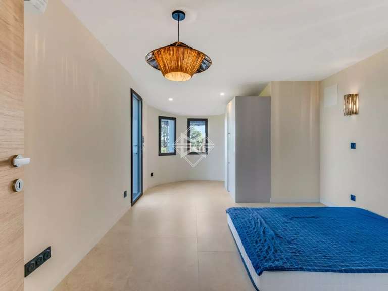 House with Sea view Cavalaire-sur-Mer - 6 bedrooms - 251m²