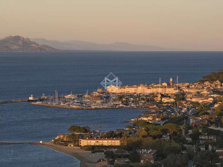 House Gassin - 5 bedrooms - 600m²