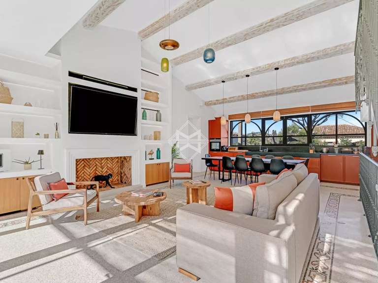 Maison Saint-Tropez - 5 chambres - 225m²