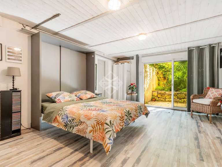 Maison La Londe-les-Maures - 5 chambres - 200m²