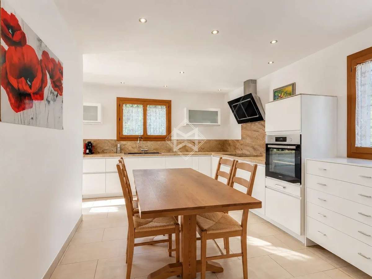 House canadel