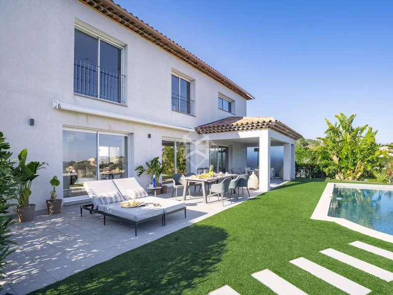 Maison Les Adrets-de-l'Estérel - 4 chambres - 237m²