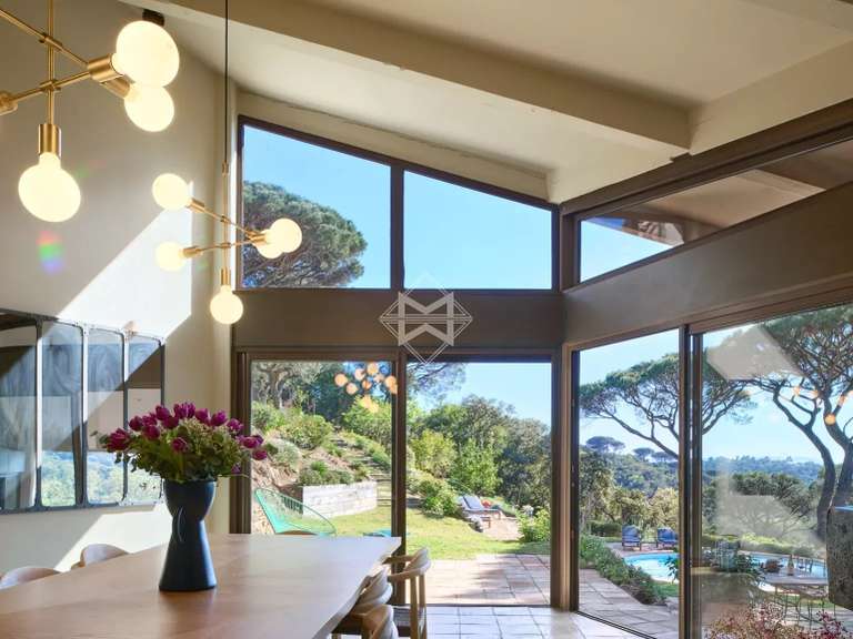 Maison La Croix-Valmer - 6 chambres - 365m²
