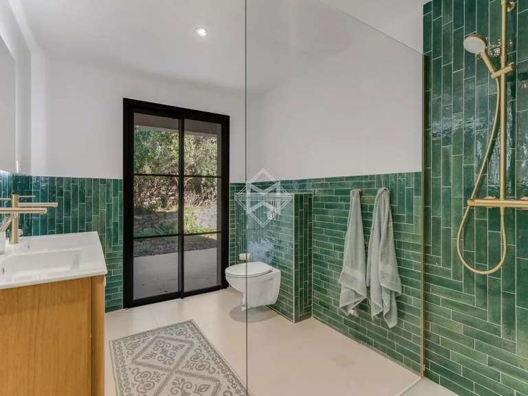 House Gassin - 4 bedrooms - 255m²