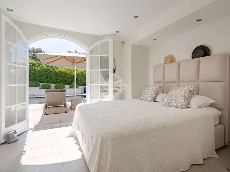 House La napoule - 5 bedrooms - 235m²
