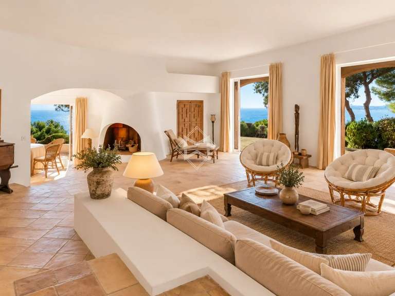 Maison Rayol-Canadel-sur-Mer - 7 chambres - 330m²