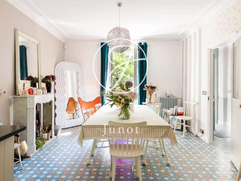 Maison Bagnolet - 3 chambres - 265m²