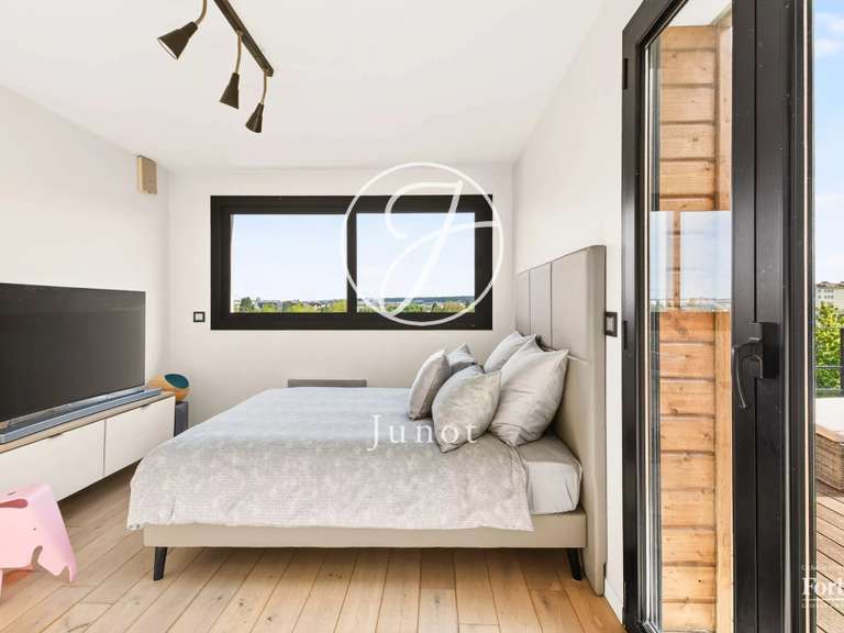 Maison Chatou - 5 chambres - 222m²