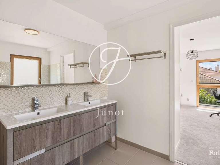 Maison Chatou - 6 chambres - 266m²