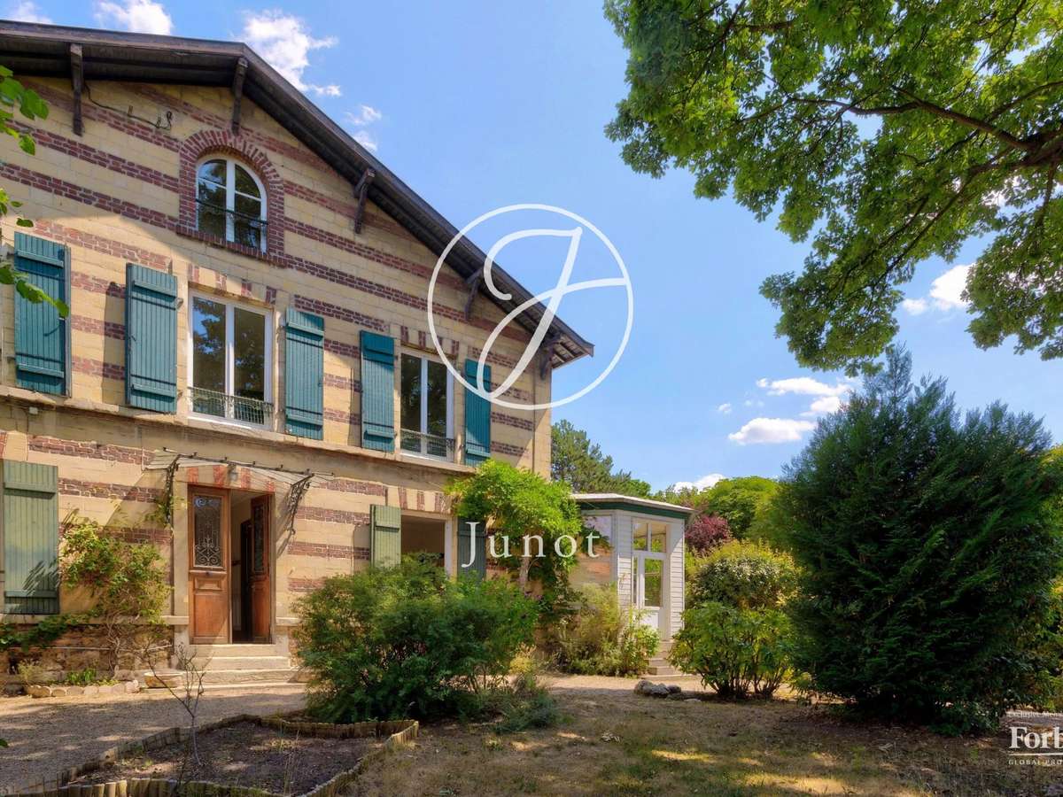 House Le Vésinet
