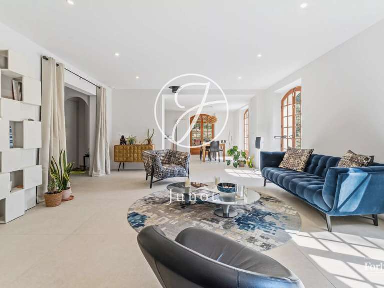 Maison Aix-en-Provence - 6 chambres - 323m²