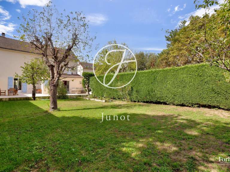 Maison Croissy-sur-Seine - 5 chambres - 153m²
