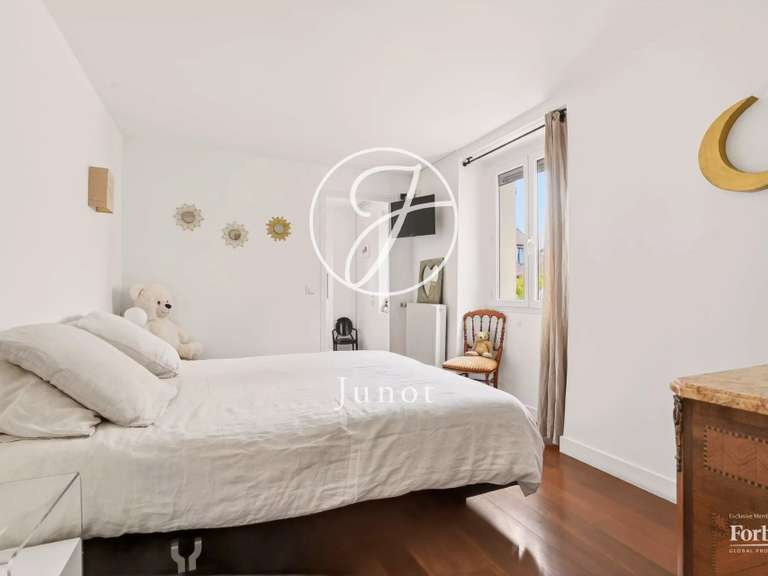Maison Montesson - 5 chambres - 210m²