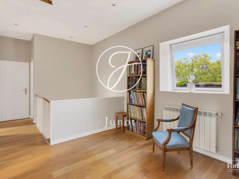 Maison Le Vésinet - 6 chambres - 228m²