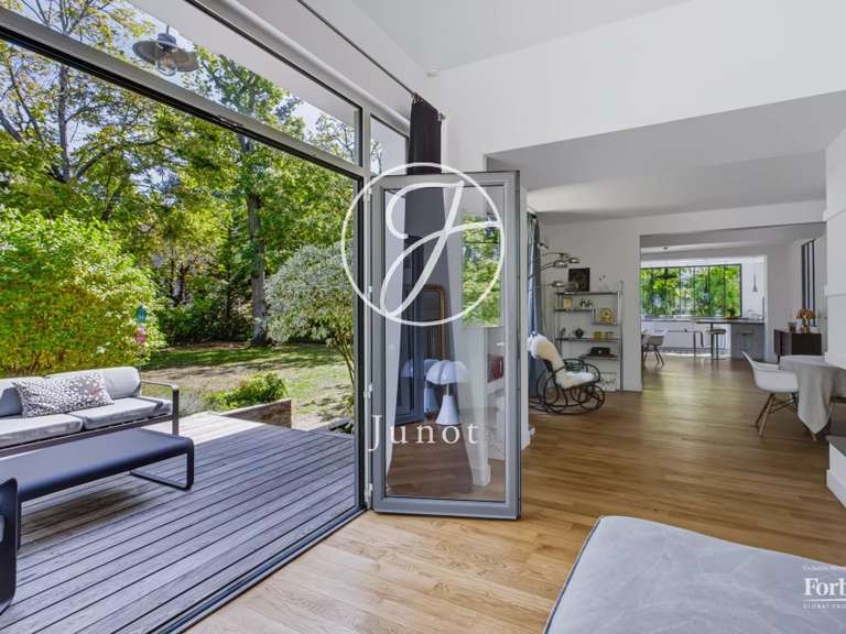 Maison Le Vésinet - 5 chambres - 227m²