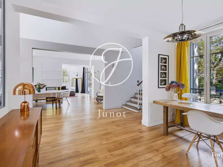 Maison Le Vésinet - 5 chambres - 227m²