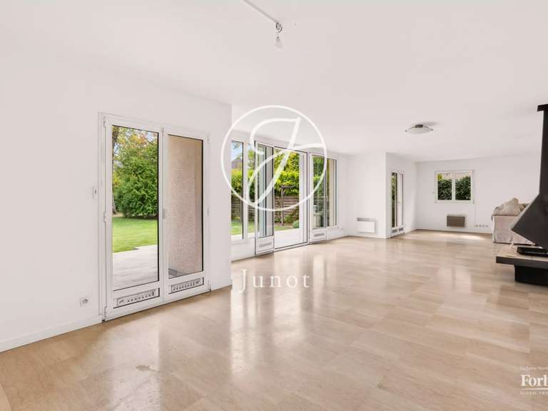 Maison Croissy-sur-Seine - 4 chambres - 200m²