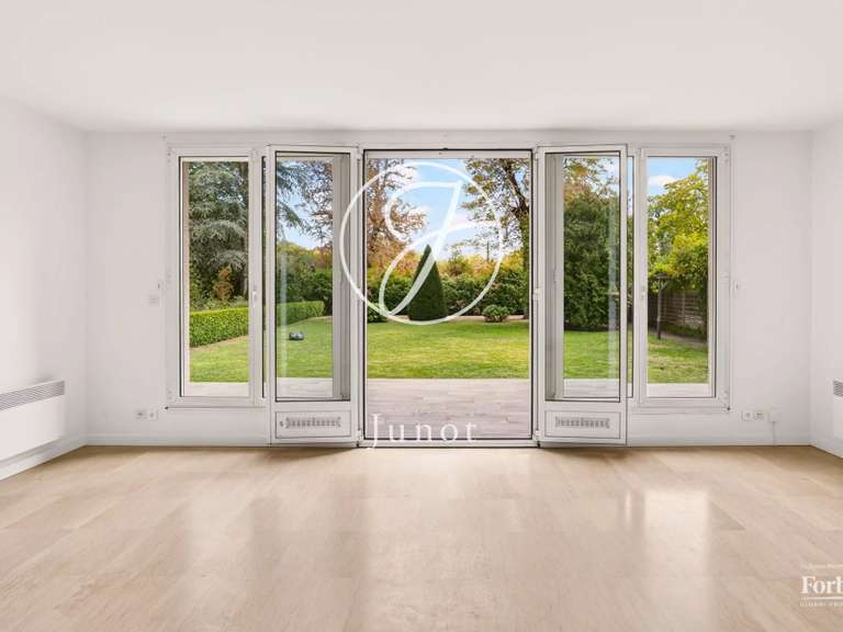 Maison Croissy-sur-Seine - 4 chambres - 200m²